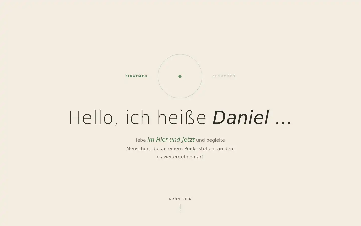 Screenshot of danielqayyum.com