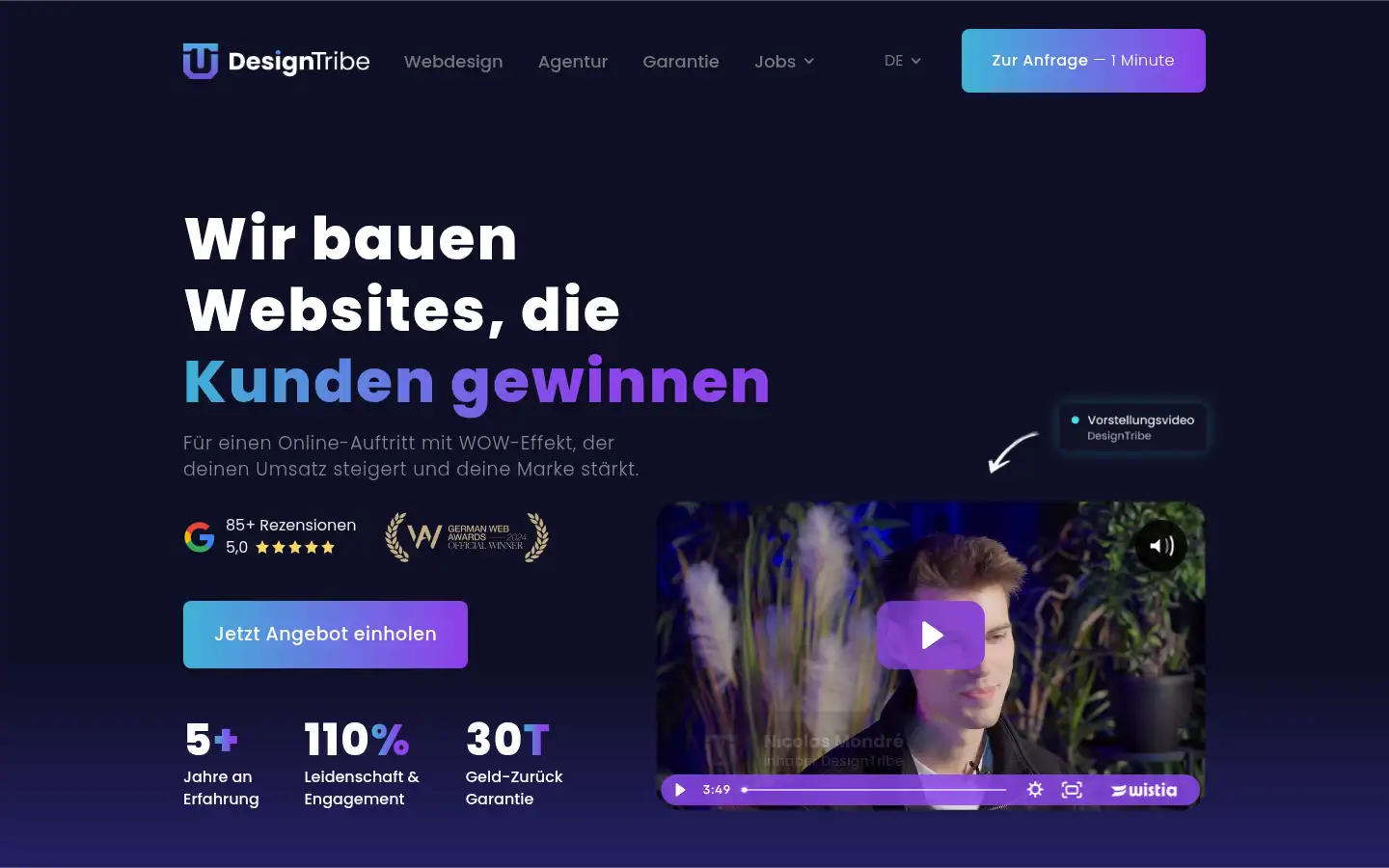 Screenshot of designtribe.com