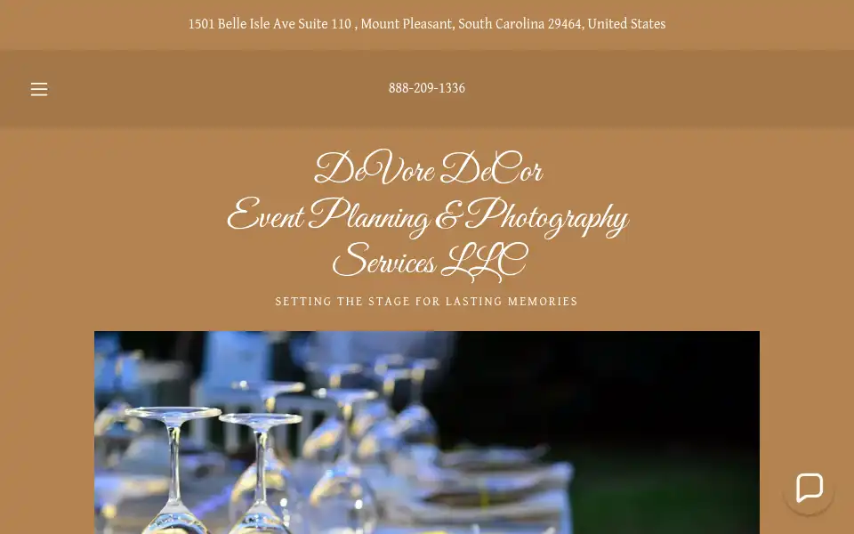 Screenshot of devoredecor.com