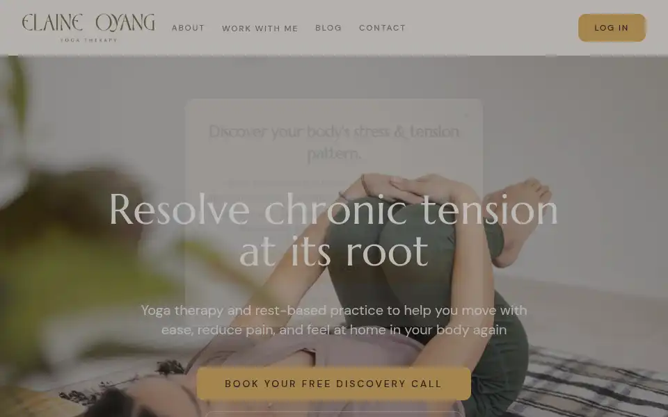 Screenshot of elaineyoga.com