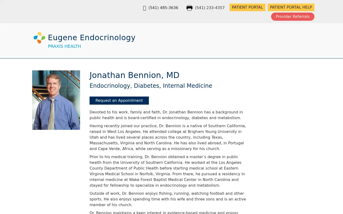 Screenshot of farmaciarubino.net