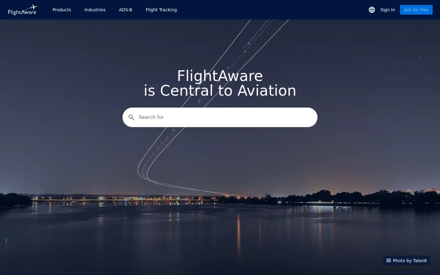 Screenshot of flightaware.com