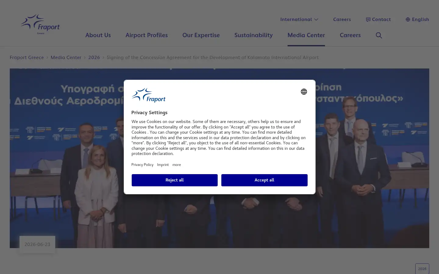 Screenshot of fraport-greece.com
