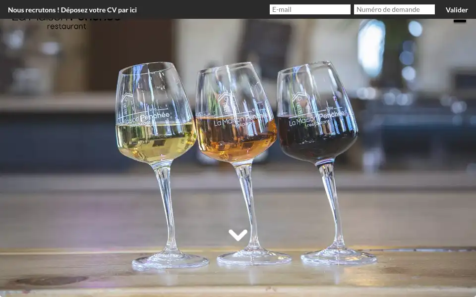 Screenshot of la-maison-penchee-restaurant-tarascon.fr