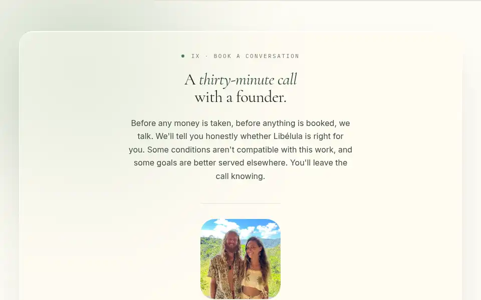 Screenshot of libelularetreatcenter.com