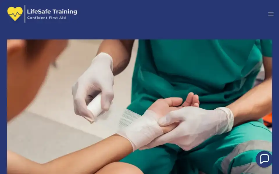 Screenshot of lifesafetraining.co.uk
