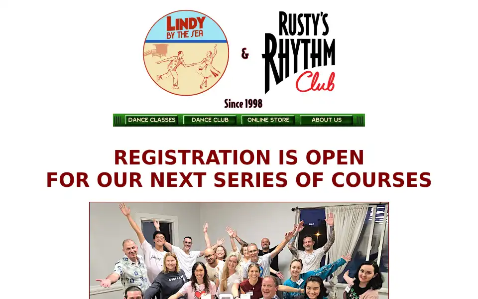 Screenshot of lindybythesea.com