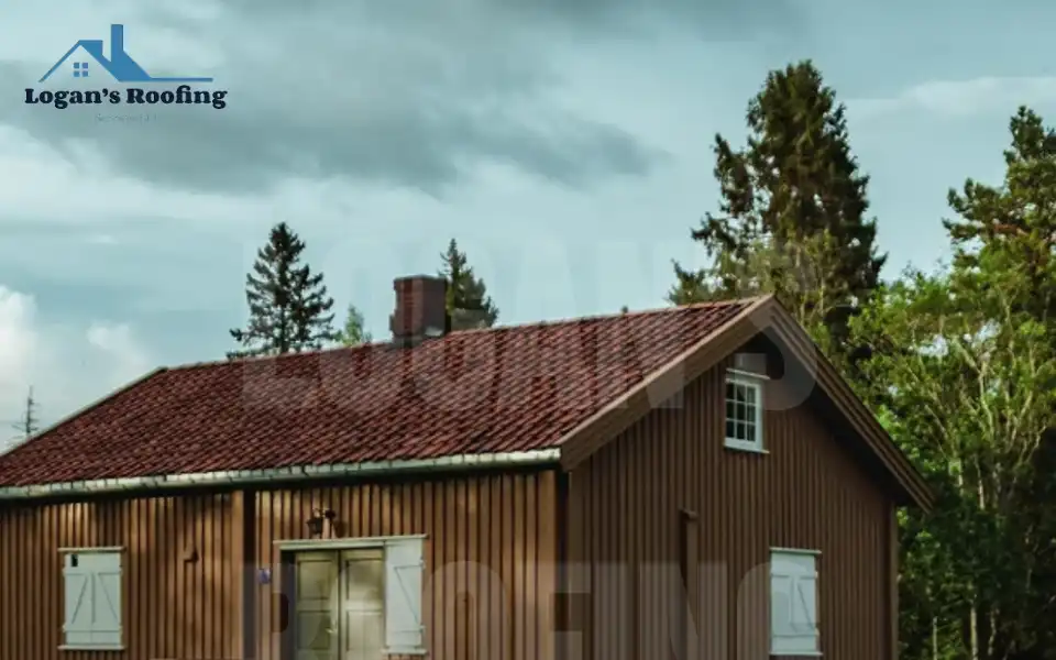 Screenshot of logansroofing.co.uk