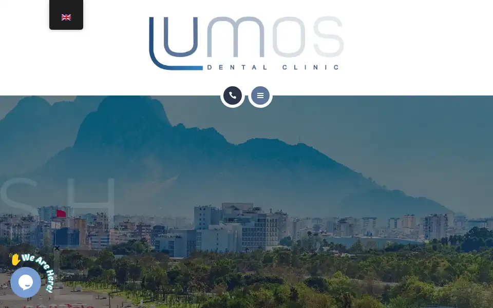 Screenshot of lumosdentalclinic.com