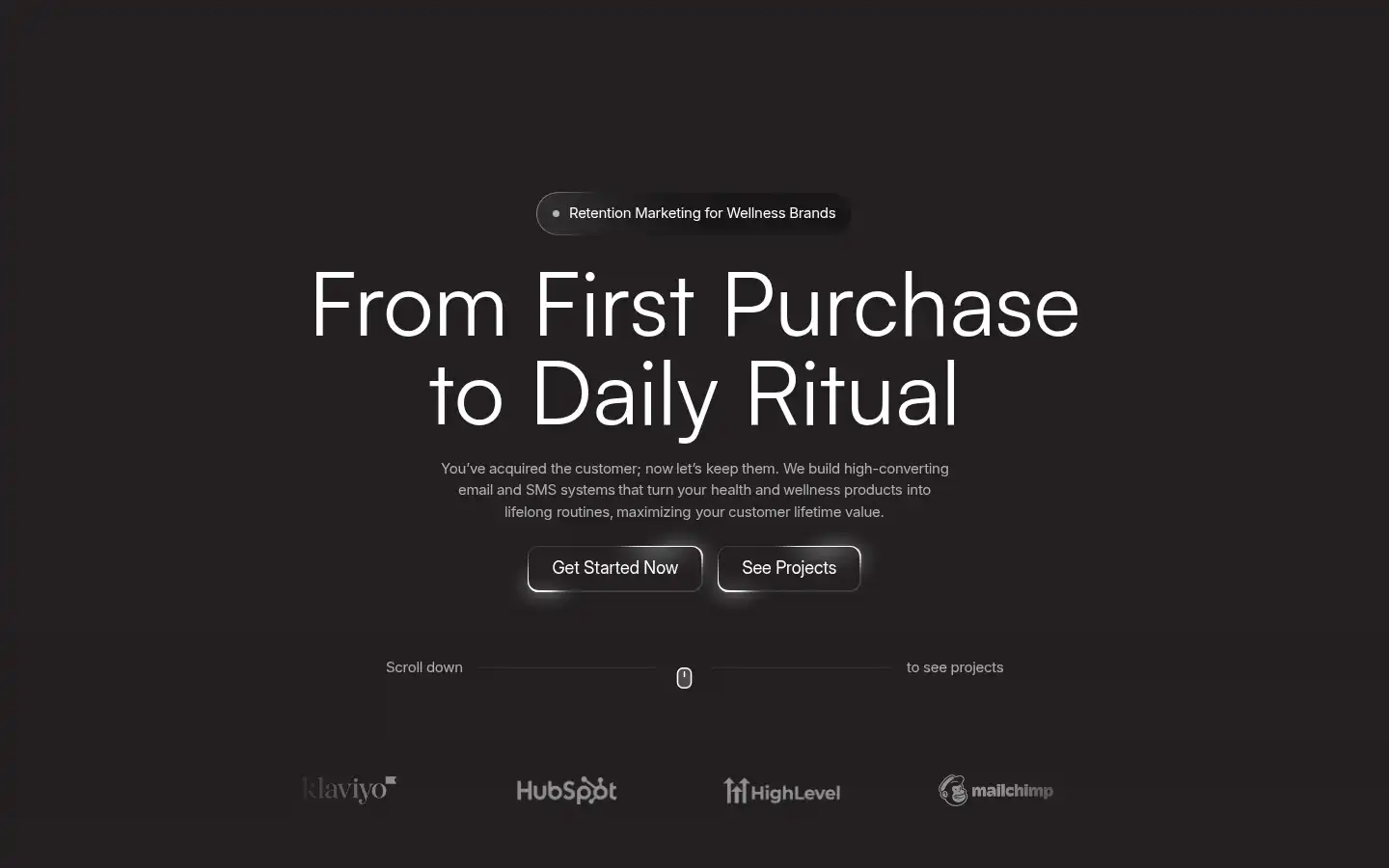 Screenshot of macomarketing.com
