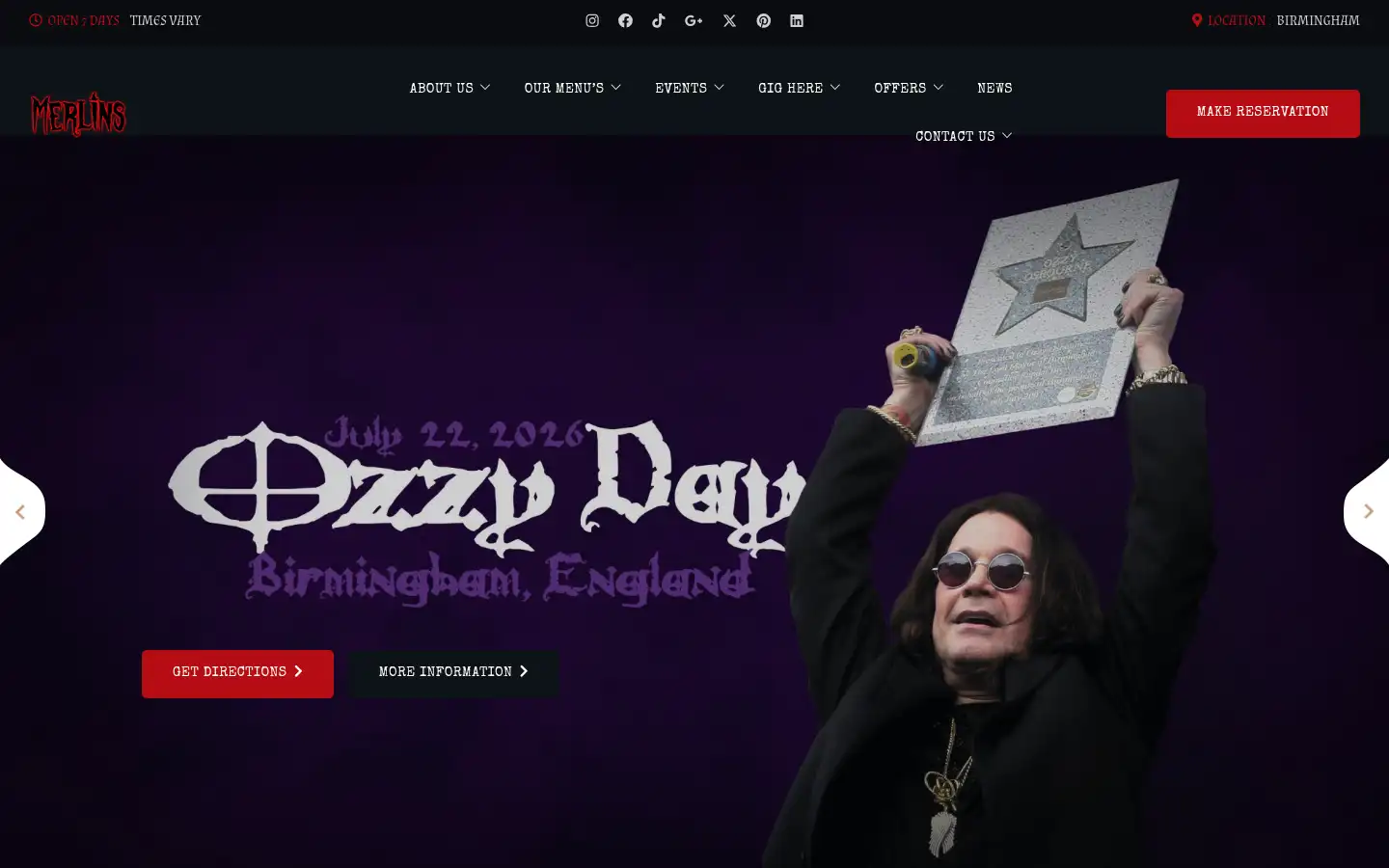 Screenshot of merlinscafebar.com