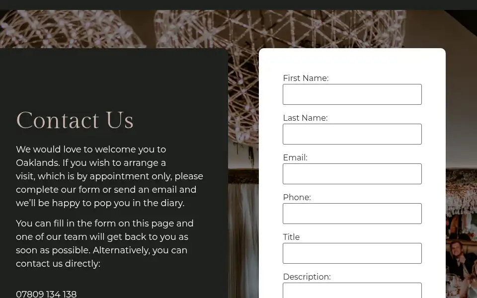 Screenshot of oaklandsweddings.co.uk