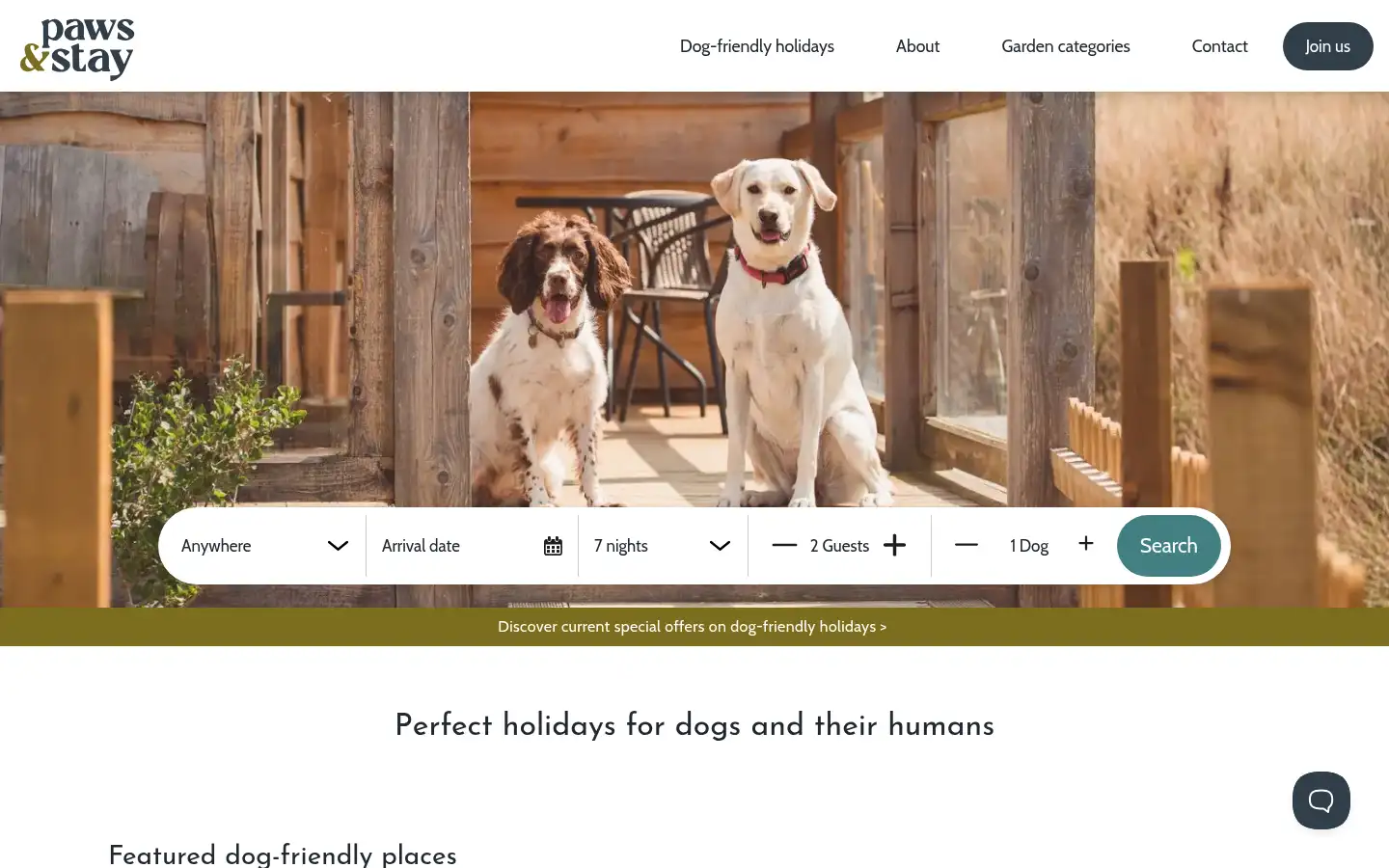 Screenshot of pawsandstay.co.uk
