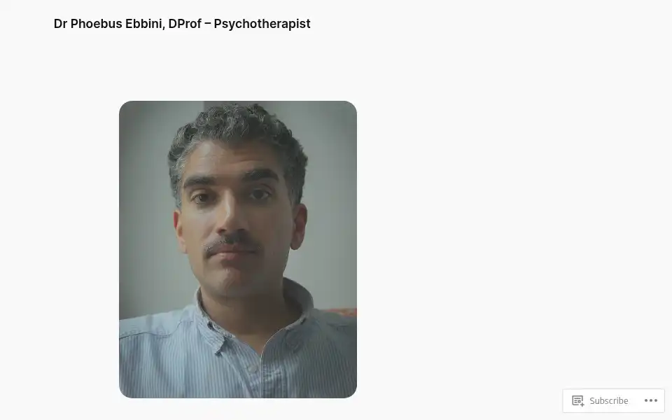 Screenshot of phoebusebbini.com