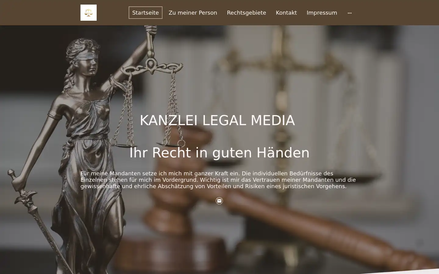 Screenshot of rechtsanwaeltin-muenchen.info