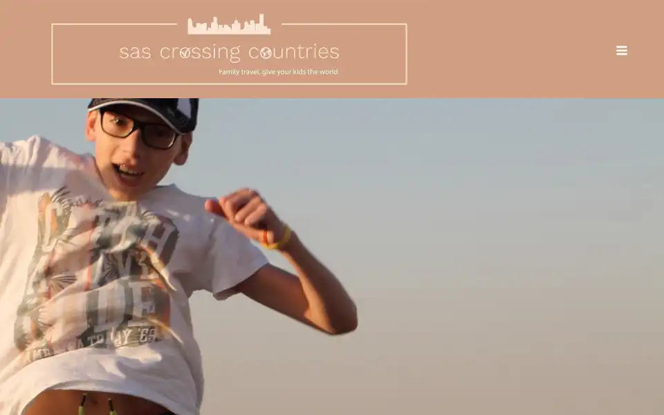 Screenshot of sascrossingcountries.com