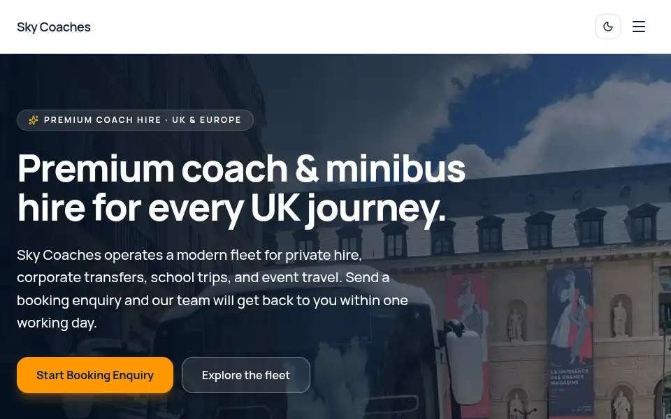 Screenshot of skycoaches.co.uk
