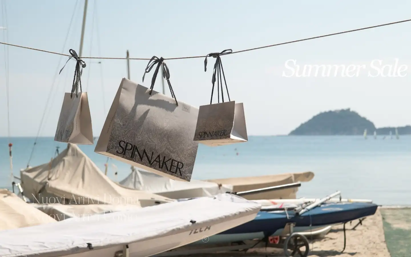 Screenshot of spinnakerboutique.com