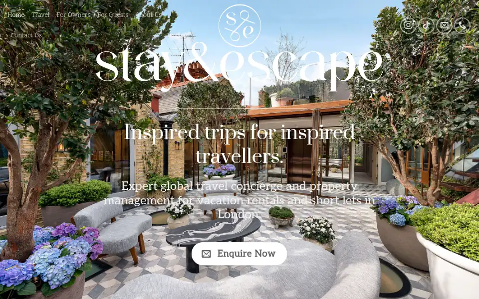 Screenshot of stayandescape.com