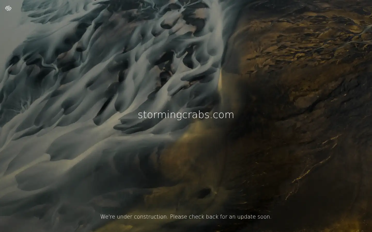 Screenshot of stormingcrabs.com
