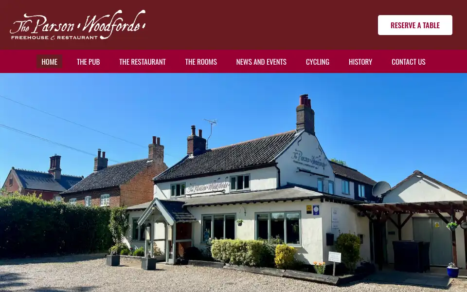 Screenshot of theparsonwoodforde.com