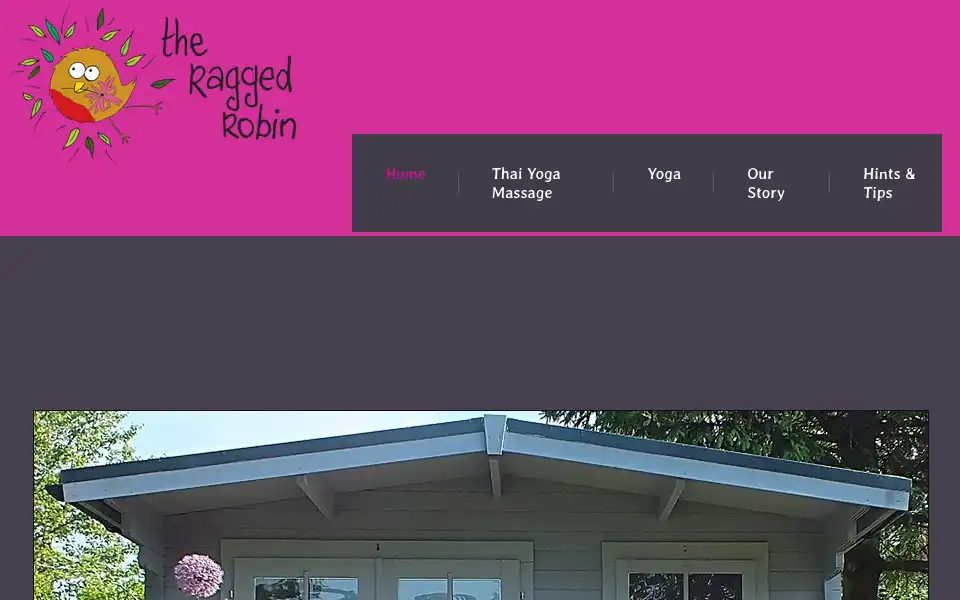 Screenshot of theraggedrobin.com