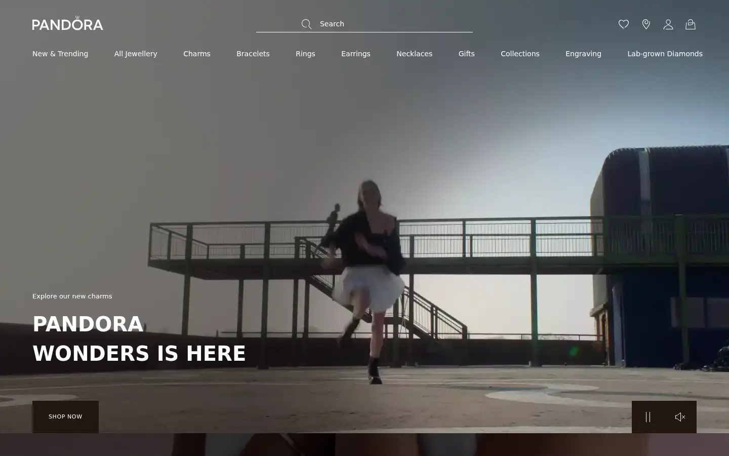 Screenshot of uk.pandora.net