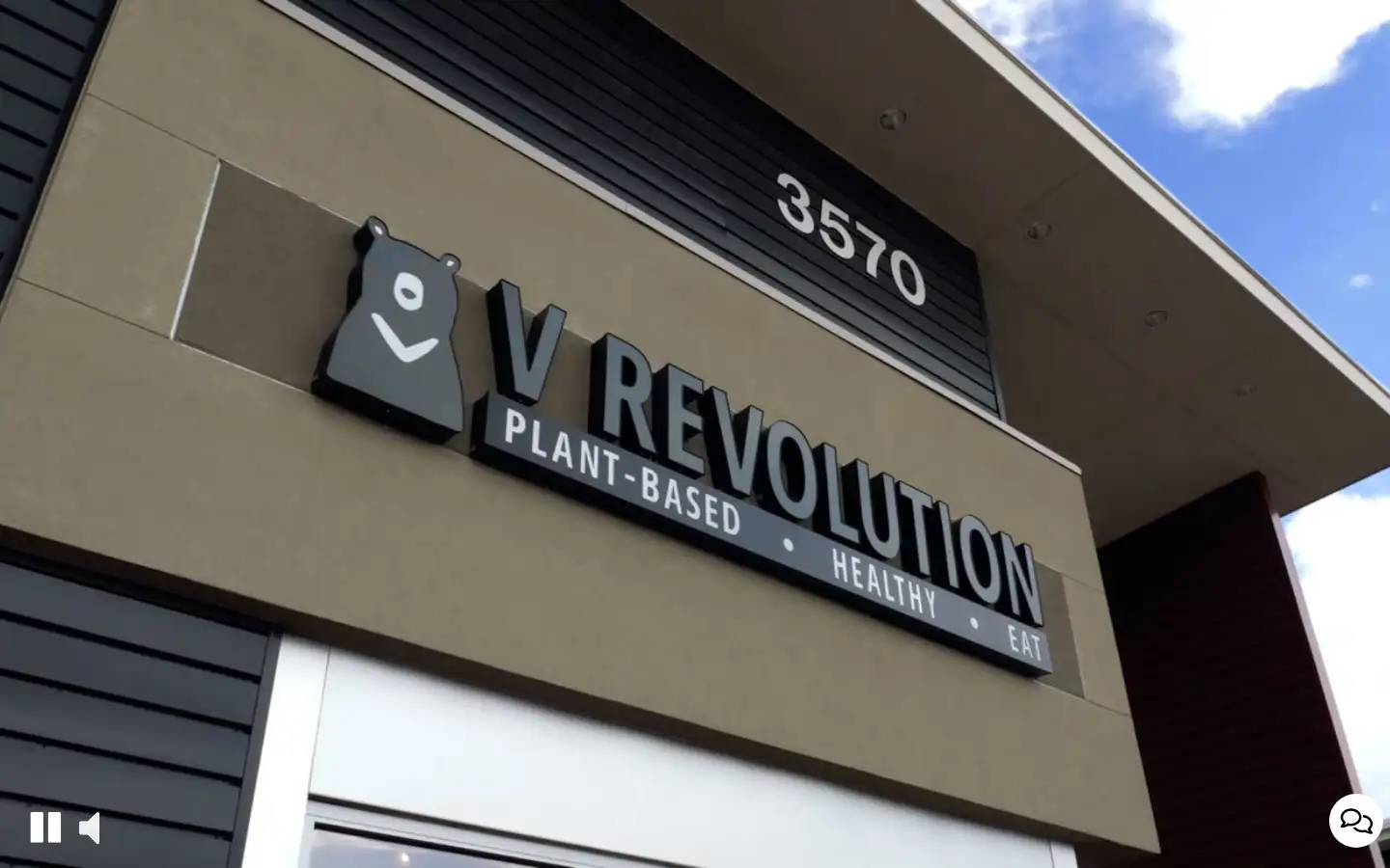 Screenshot of vrevolutionusa.com