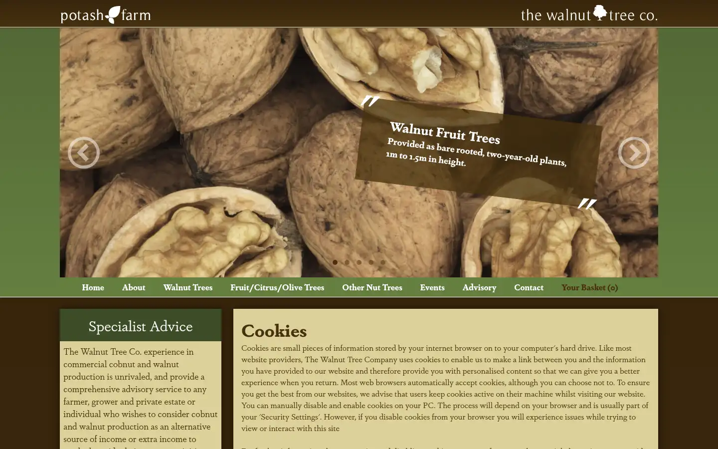 Screenshot of walnuttrees.co.uk
