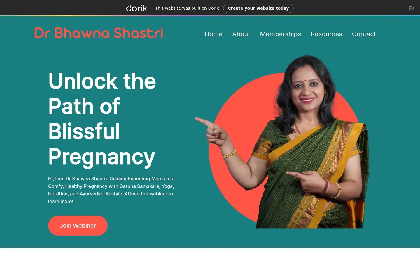 Screenshot of yogamaatritva.com
